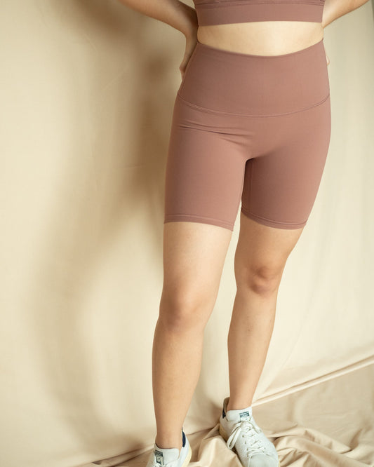 Train shorts 2.0 in Cocoa - New Day Activewear